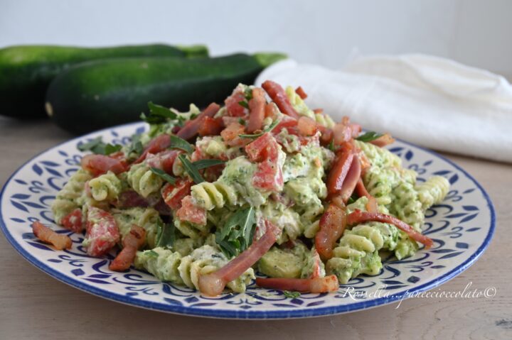 Pasta Fredda Crema di Zucchine e Speck Ricetta primo piatto estivo