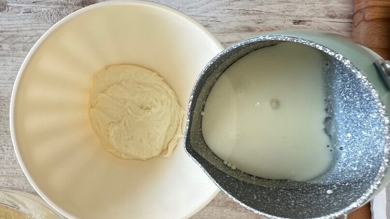 Torta al Latte Caldo