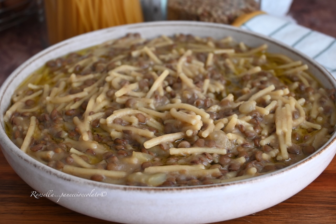 Pasta e Lenticchie Veloce la Ricetta in 20 minuti cremosa della mamma
