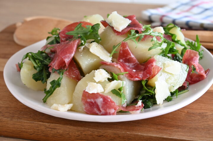 Insalata di Patate con Bresaola Rucola e Grana