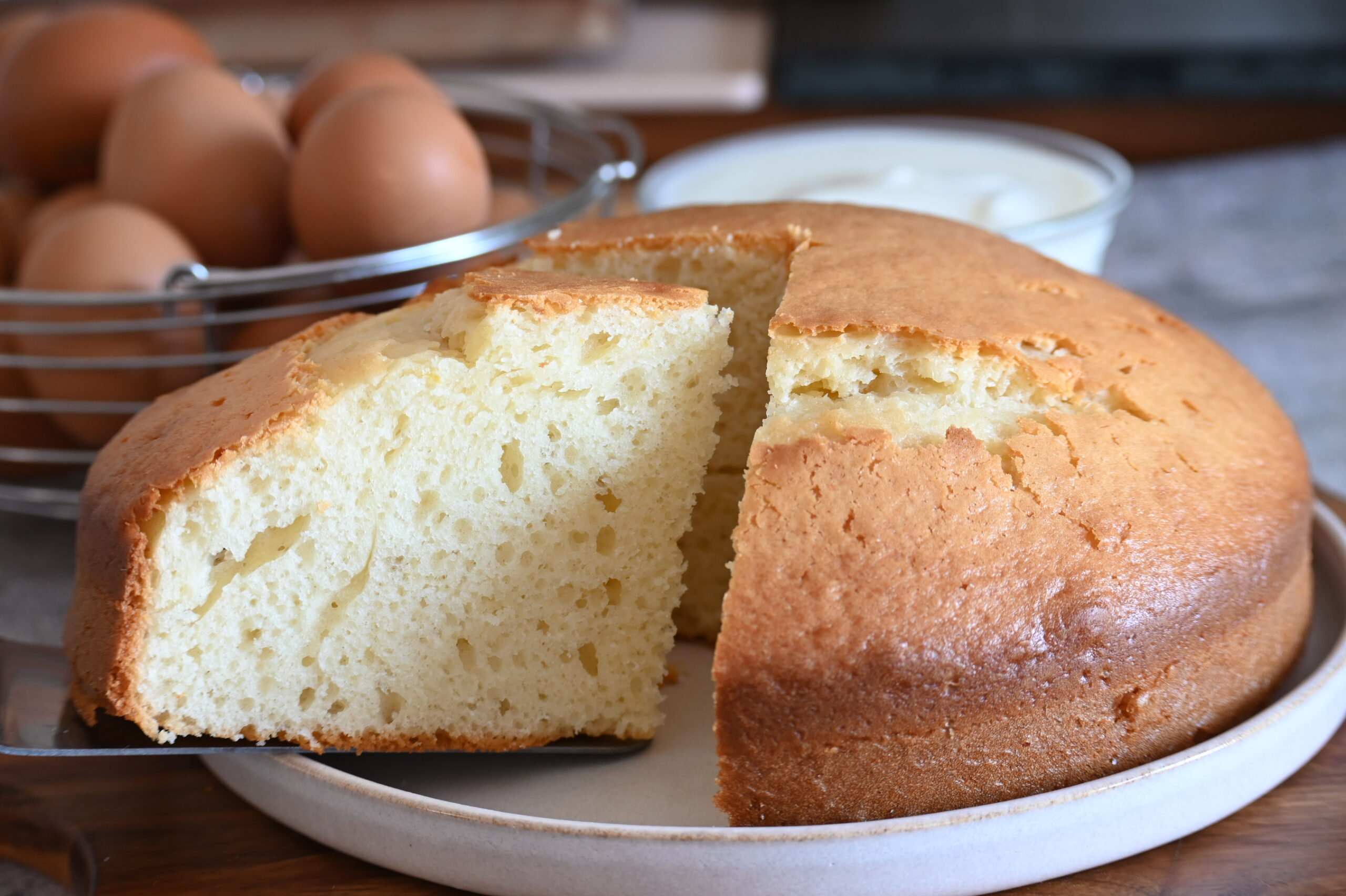Torta allo Yogurt soffice e senza burro ricetta alla portata di tutti