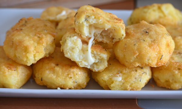 Frittelle di Patate e Provola