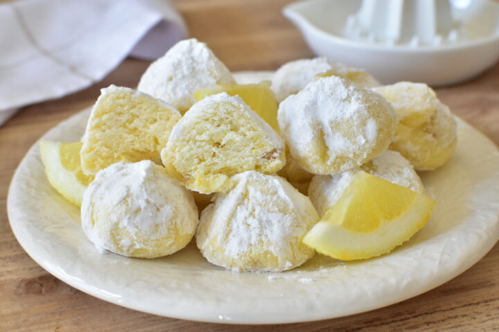 Biscotti nuvole al limone