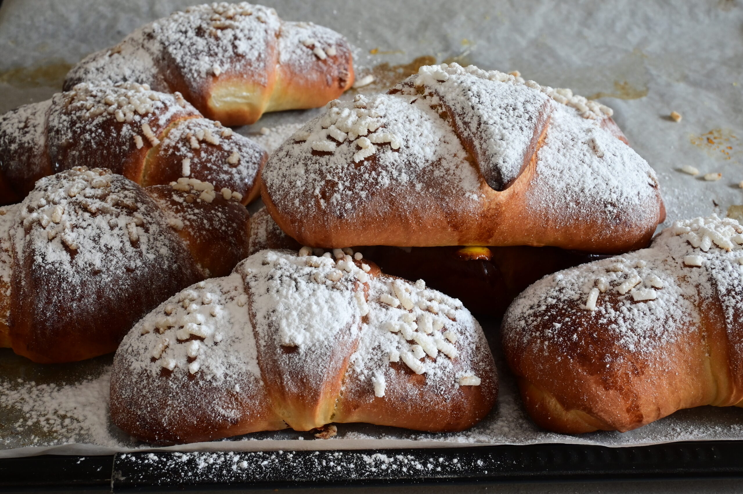 CORNETTI CASALINGHI La Ricetta Perfetta in Due Versioni