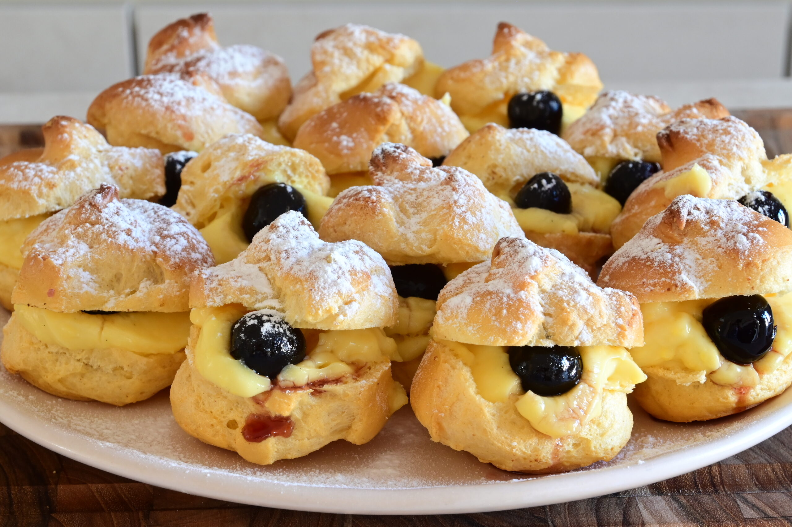 BignÈ Crema E Amarene La Ricetta Per La Festa Del Papà