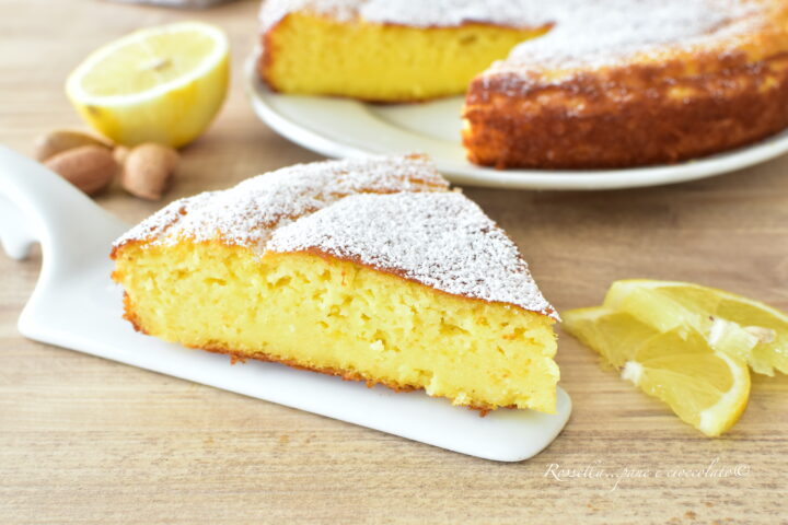 Torta allo Yogurt Soffice