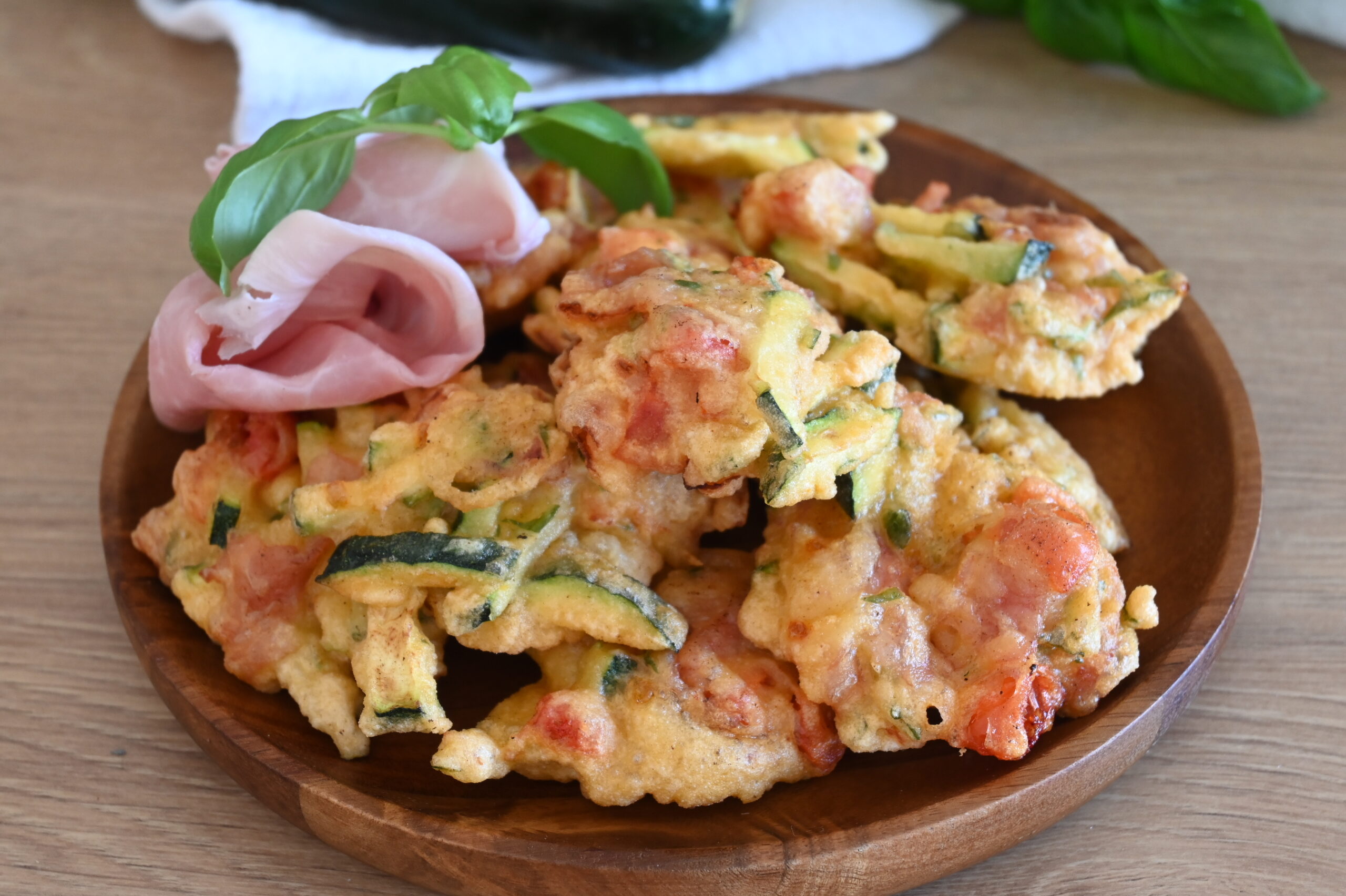 frittelle zucchine e prosciutto