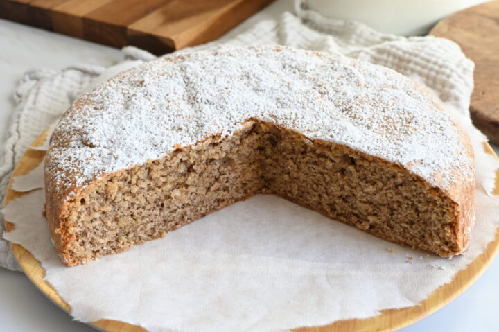 TORTA YOGURT e NOCCIOLE