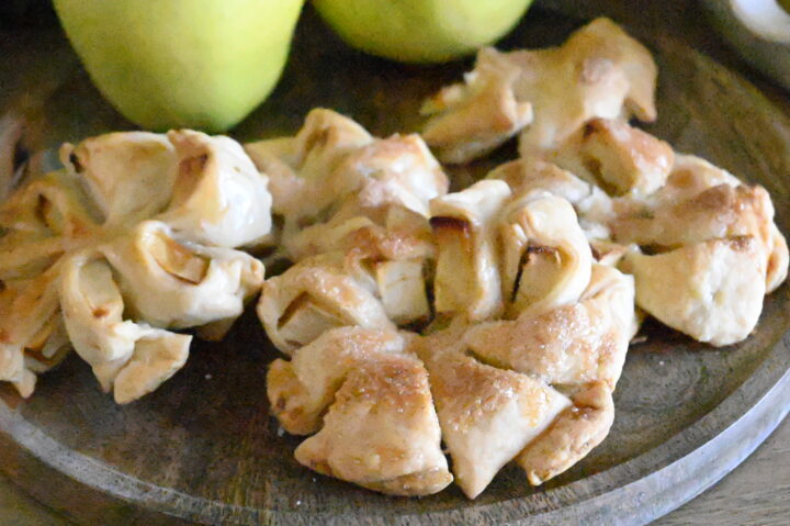 CIAMBELLINE di PASTA SFOGLIA alle MELE
