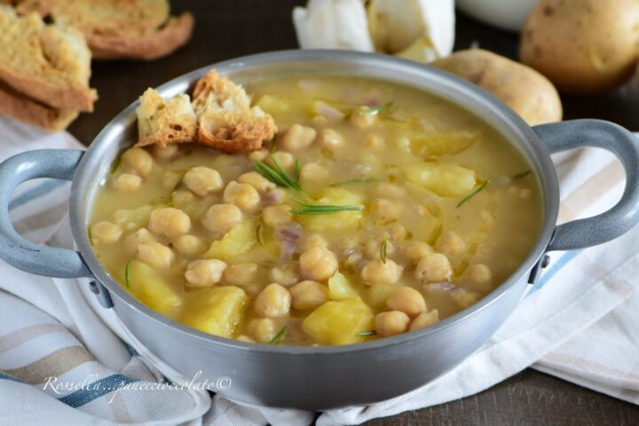 MINESTRA DI CECI E PATATE CREMOSA
