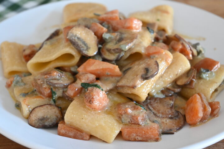 PASTA ZUCCA e FUNGHI