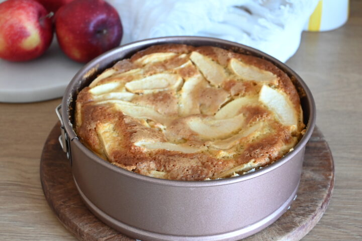 TORTA di MELE ALTA 10 cm