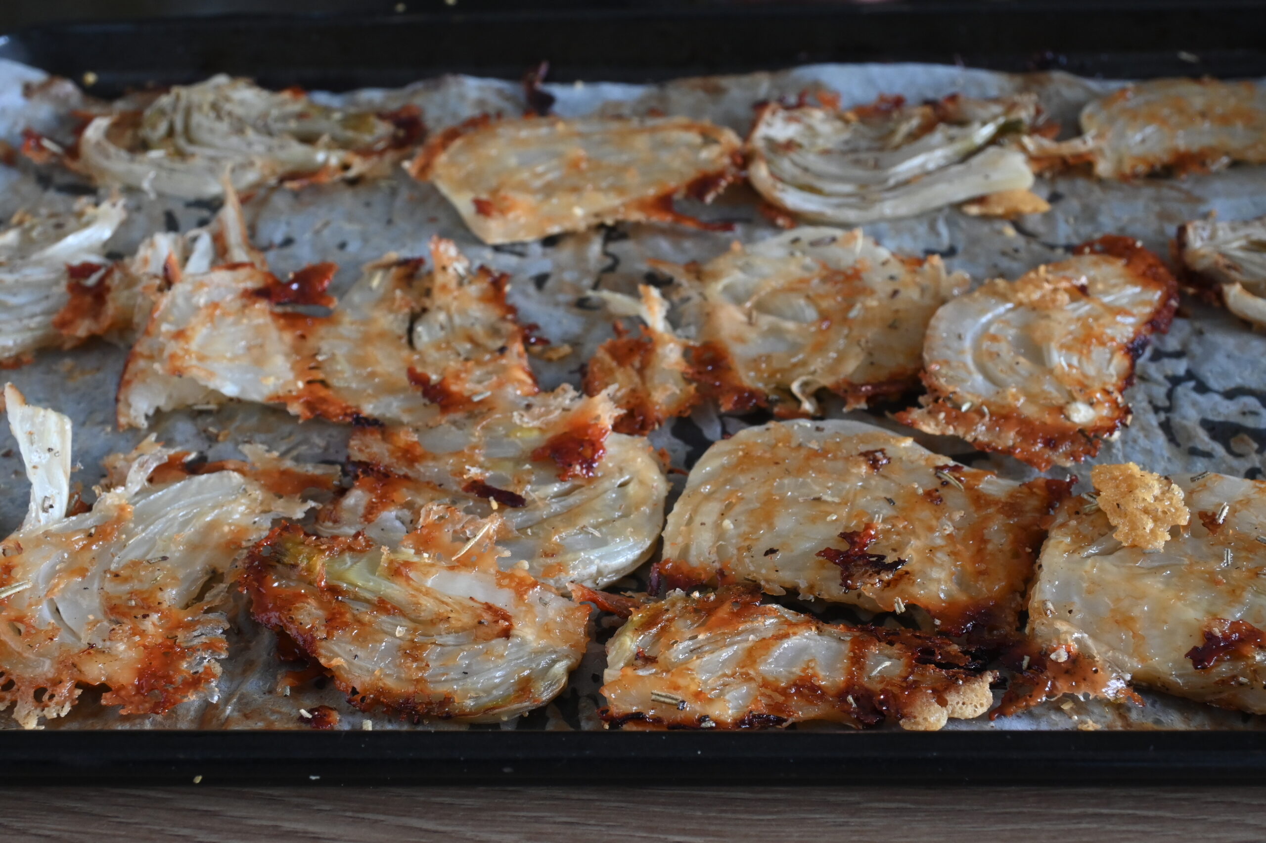 FINOCCHI CROCCANTI AL PARMIGIANO