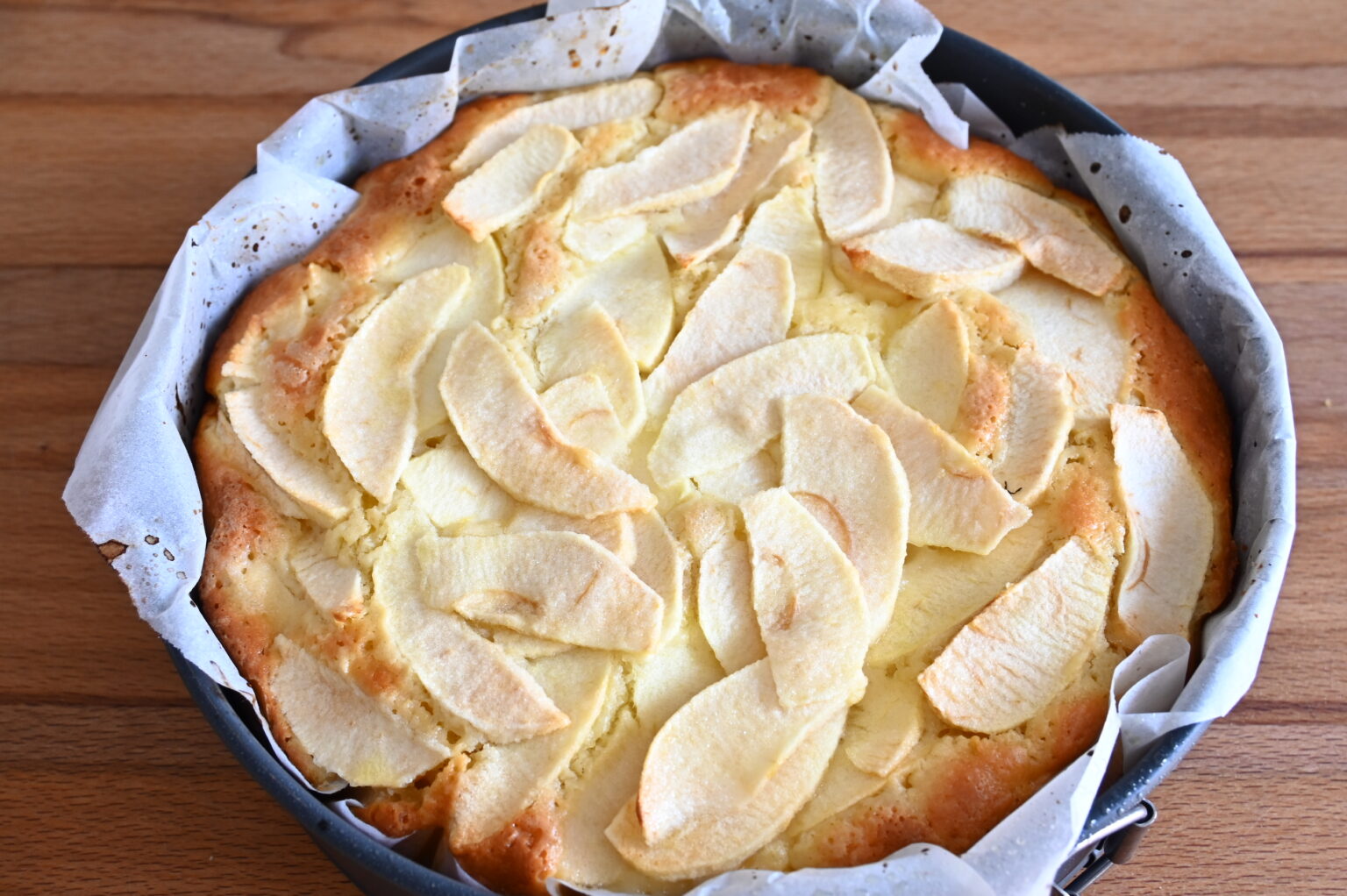 Torta di Mele con Yogurt Greco Soffice e Altissima senza burro che ...