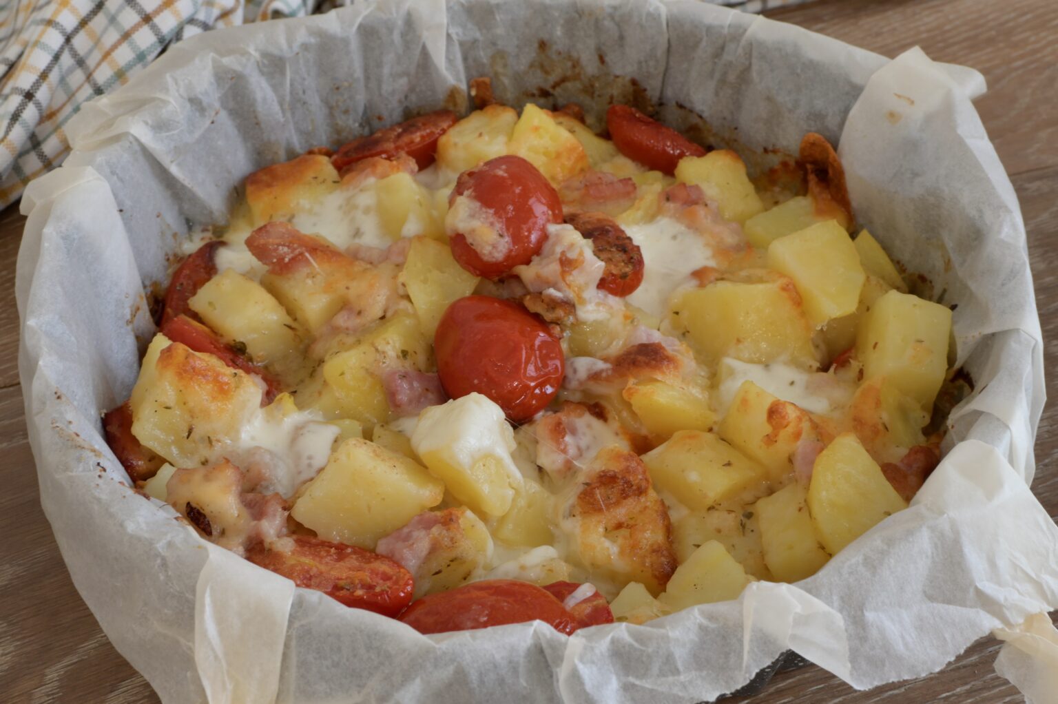 Tortino di Patate Mozzarella e Pomodoro