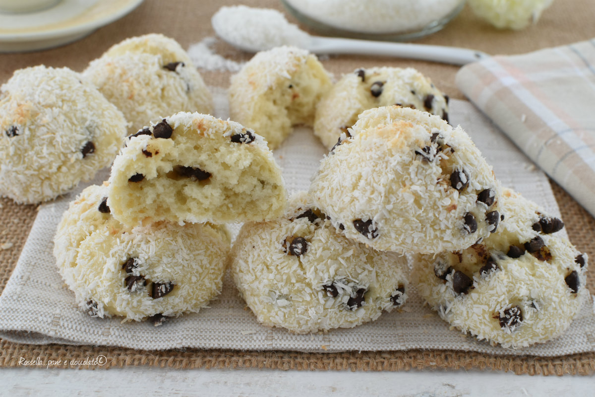 Biscotti Nuvola Ricotta Cocco e Cioccolato
