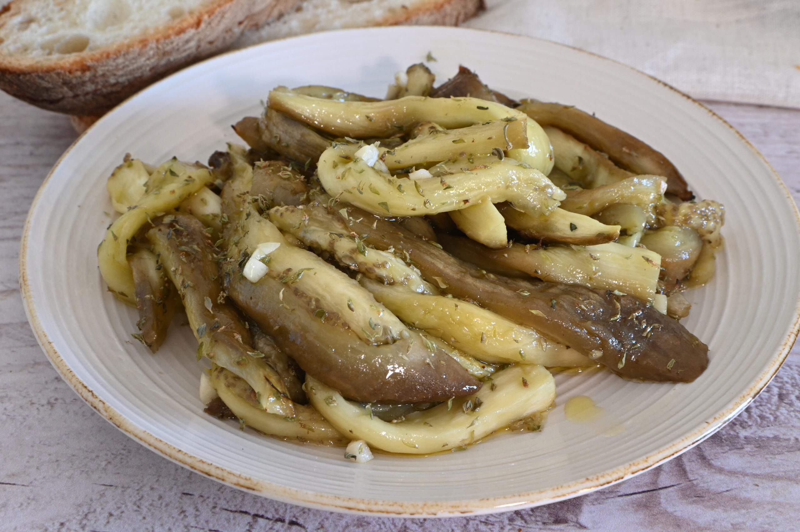 Filetti di Melanzane Marinate