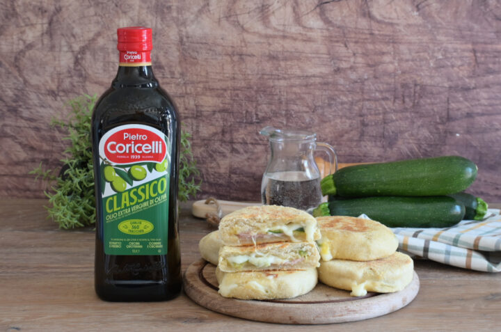 Focaccine all'Olio in Padella Morbide e Ripiene