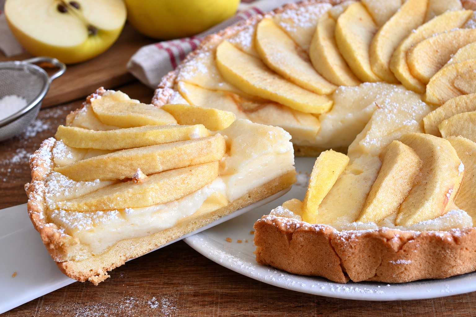 Crostata di Mele e Crema alla Ricotta Frolla Friabile e Ripieno Cremoso