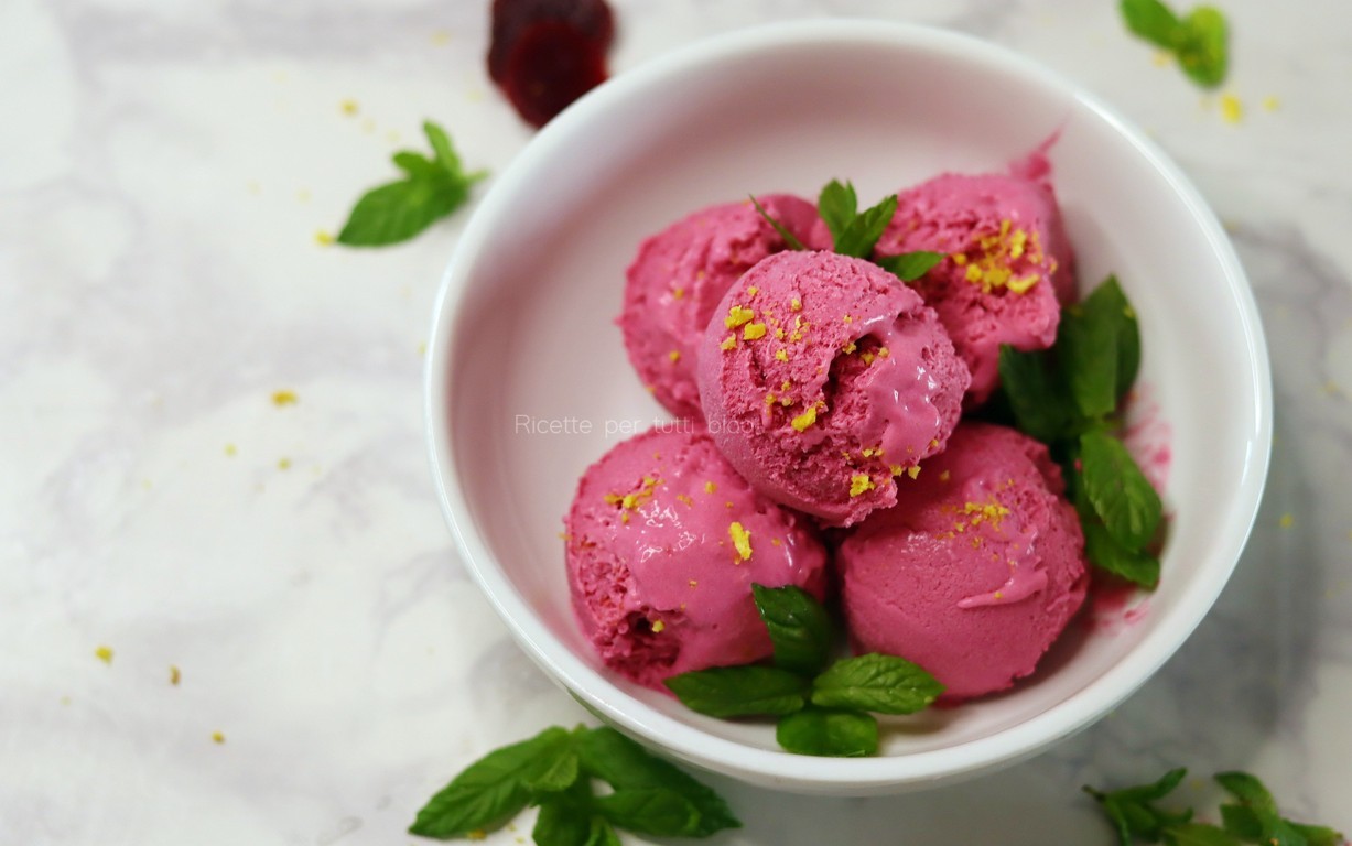 Gelato alla barbabietola