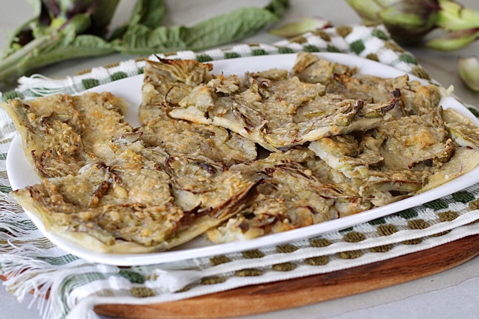 Schiacciata di carciofi, cosi non l'hai mai provata!Ti conquistera' subito!