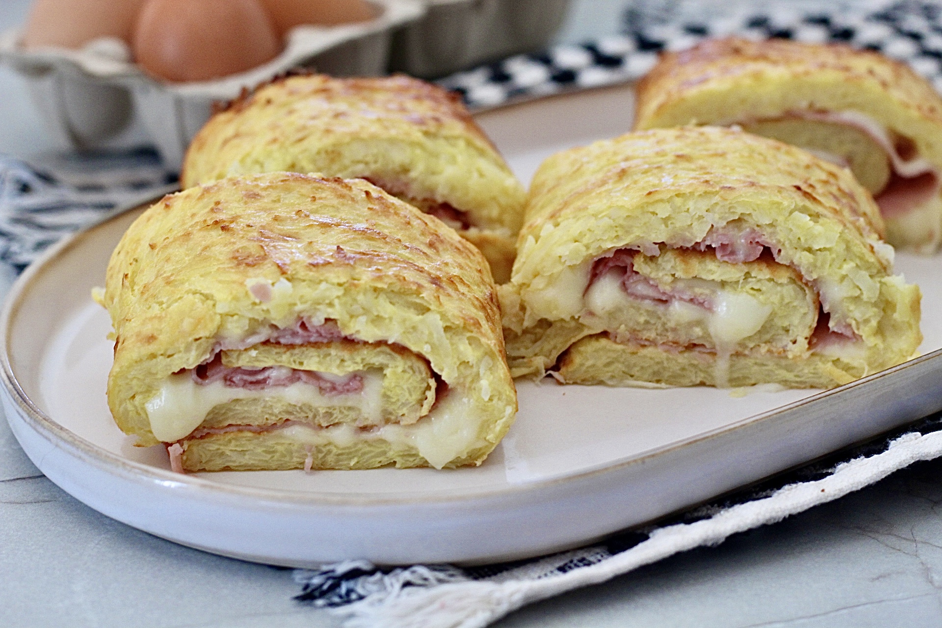 Rotolo di patate farcito, il salvacena perfetto.
