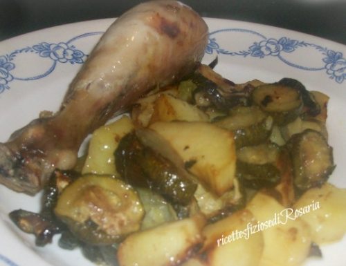 Pollo al forno con patate e zucchine ricetta dietetica