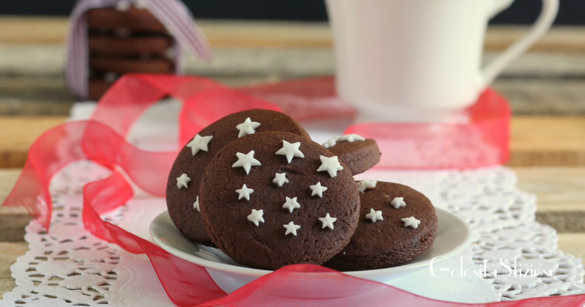 Biscotti pan di stelle fatti in casa ricettesfiziosedirosaria