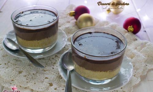 Dessert di pandoro al cioccolato Dessert di pandoro al cioccolato