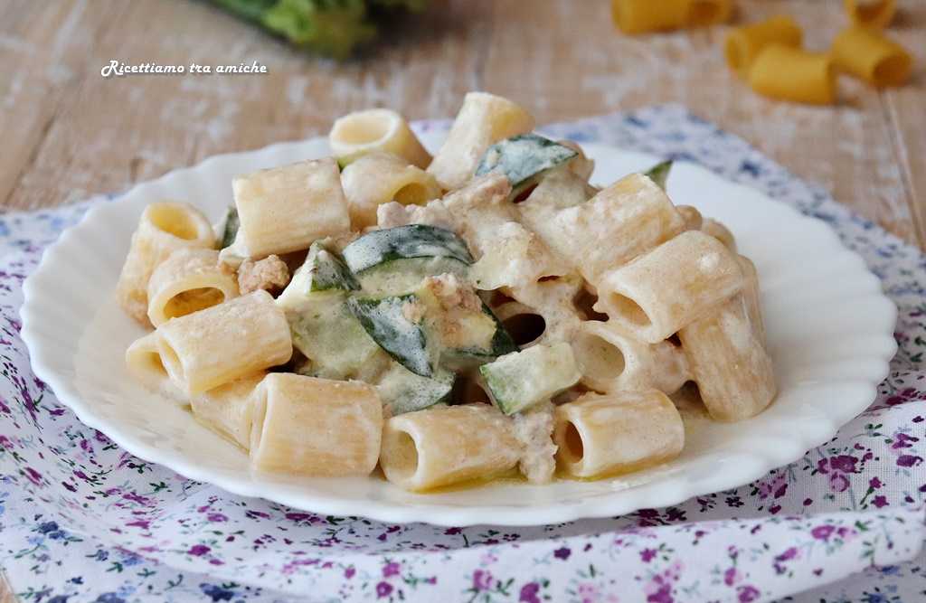 Pasta philadelphia zucchine e tonno - Primo Piatto CREMOSO