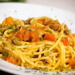 Spaghetti con Sgombro Capperi e Pomodorini