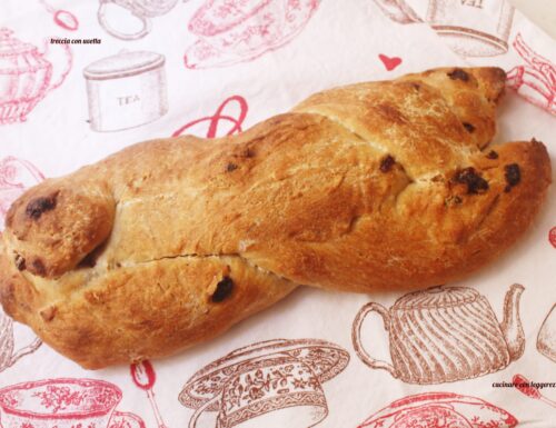 Treccia con uvetta – lievito madre