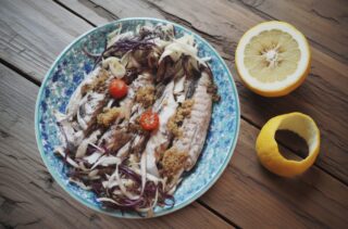 Sauro imperiale al crumble di cedro