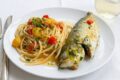 Come fare gli spaghetti con brodetto di ricciola o cavagnola