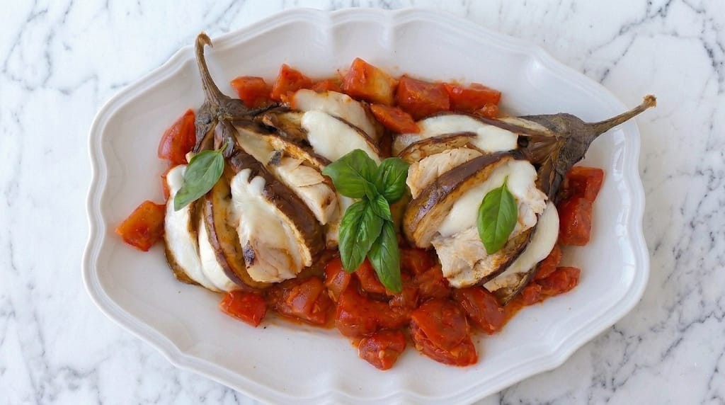 Melanzane a ventaglio con pescespada e mozzarella