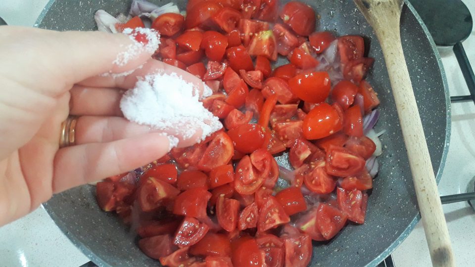pomodorini a pezzi