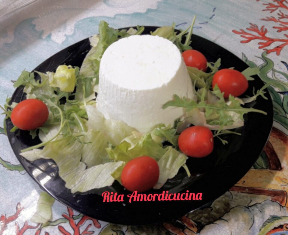 La ricotta fatta in casa di RitaAmordicucina