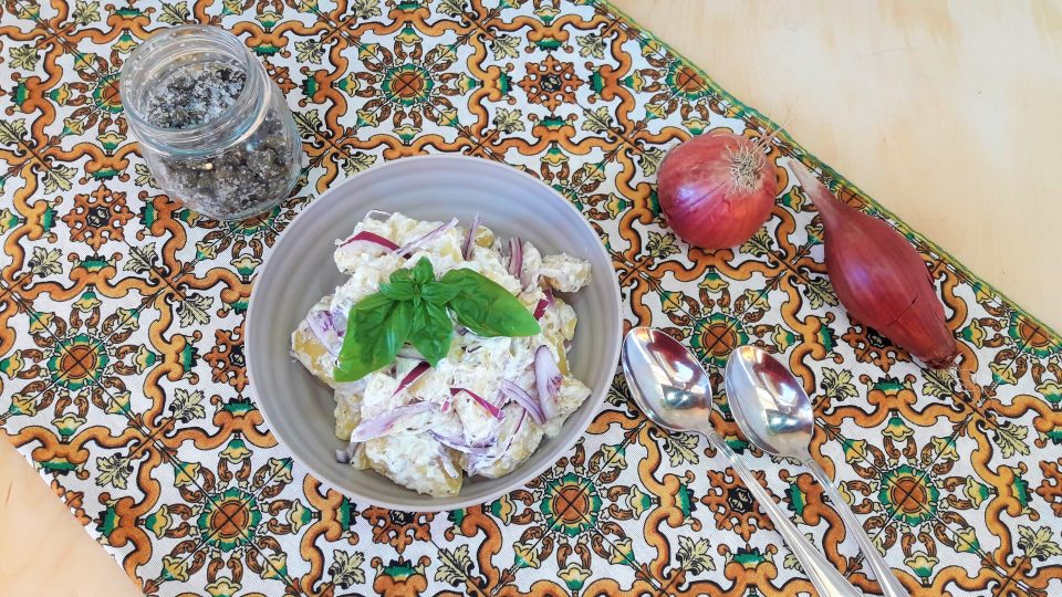 Insalata Mediterranea di patate e yogurt 