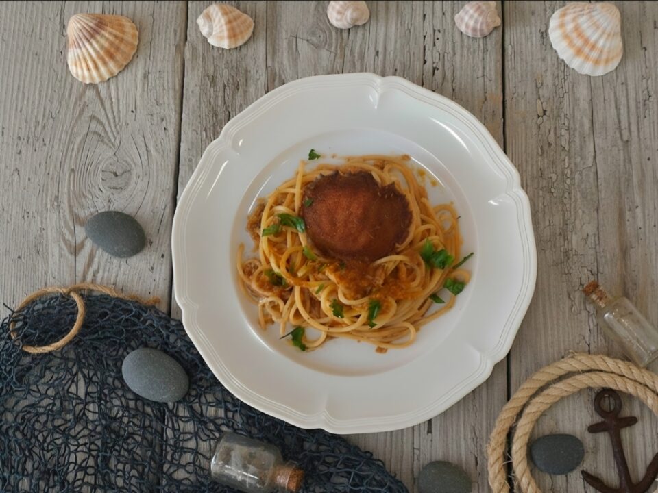 Spaghetti con polpa di granchio di mare