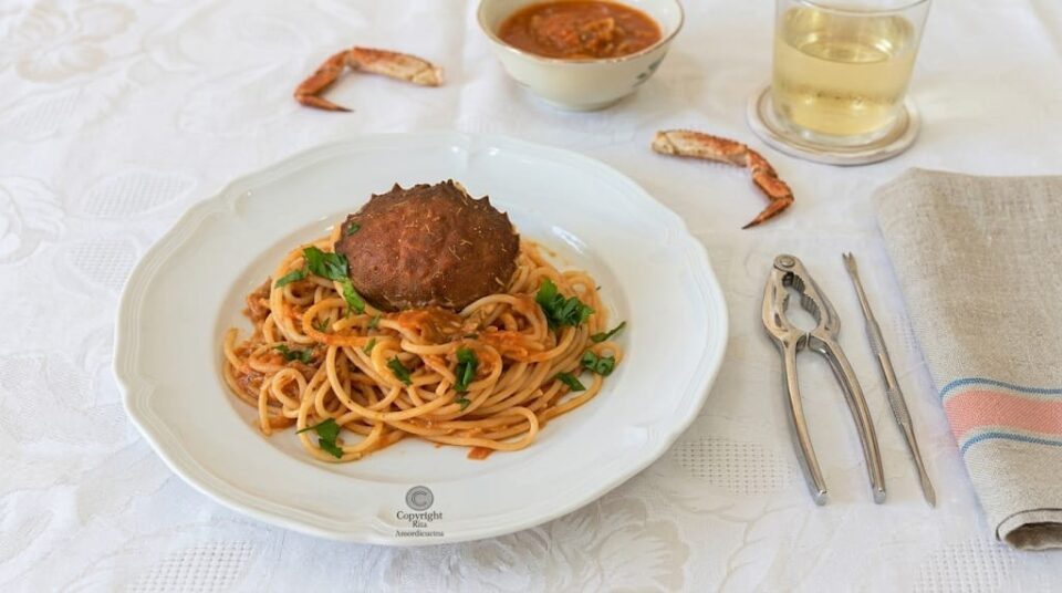 Spaghetti cremosi con polpa di granchio