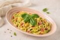 Finta carbonara fit di zucchine