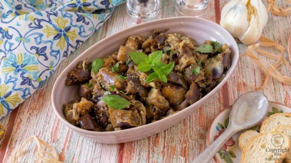 Insalata siciliana di melanzane profumata alla menta