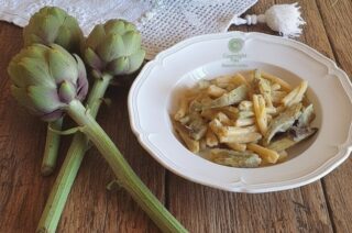 Pasta con carciofi alla siciliana