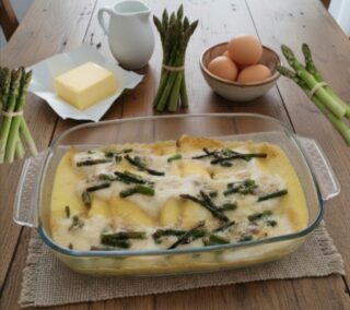 Crepes salate asparagi e ricotta