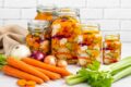 La giardiniera di verdure fatta in casa