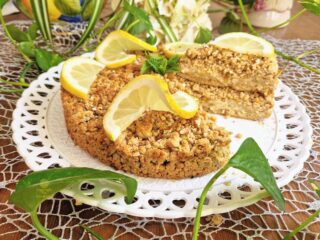 La sbriciolata farcita di composta al limone