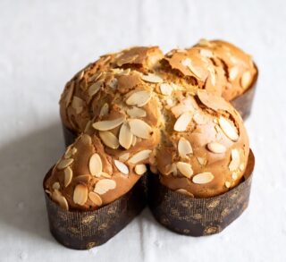 La colomba di Pasqua senza burro a basso I.G.