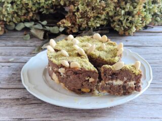 Torta al cioccolato fondente senza zucchero