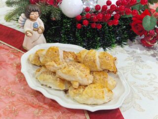 I cornetti salati con con mousse di mortadella