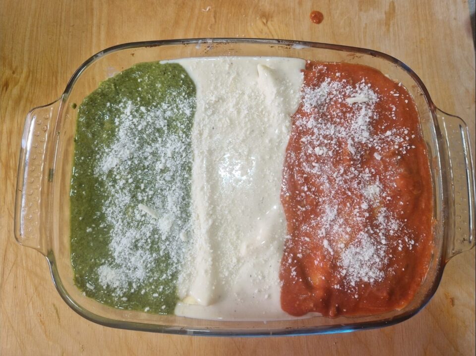 Lasagne ai tre colori con pesto, besciamella e ragù